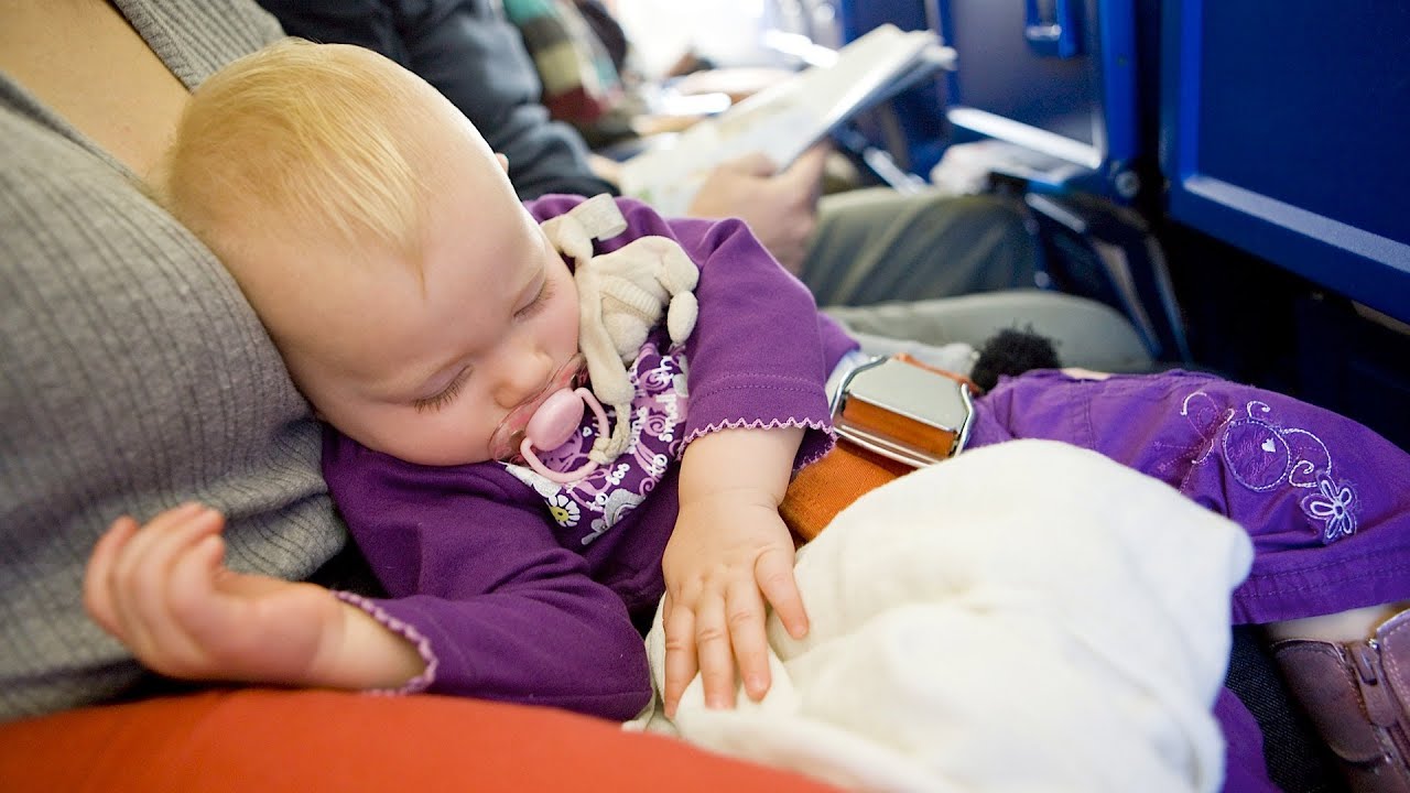 How to get baby to sleep on plane?